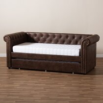 Dahlia upholstered deals daybed with trundle